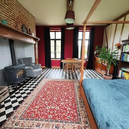 Appartement Chambre Spacieuse Avec Vue Sur Clocher à Verchin Extérieur photo