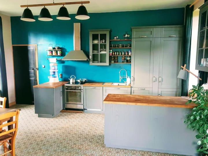 Appartement Chambre Spacieuse Avec Vue Sur Clocher à Verchin Extérieur photo